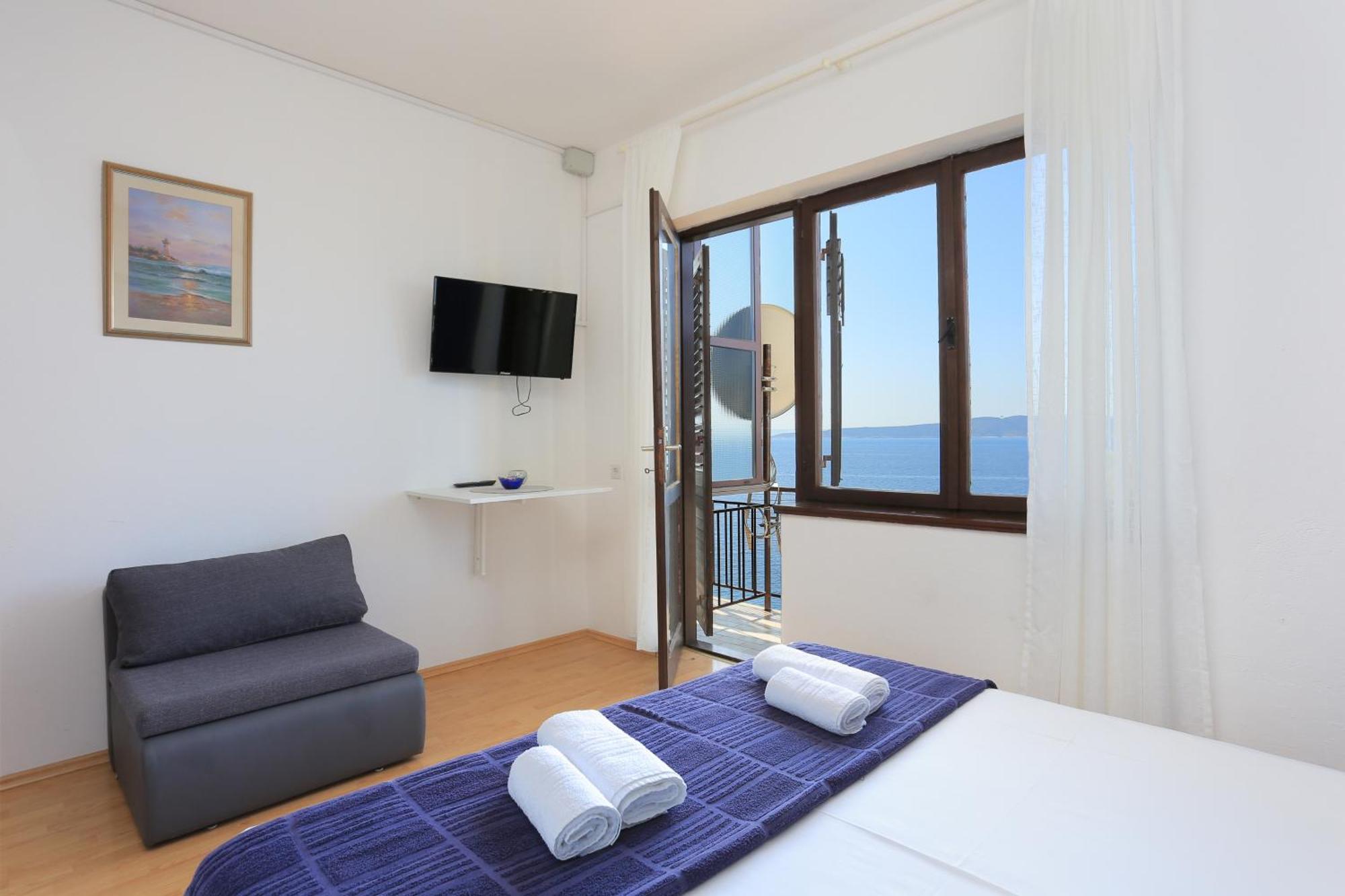 Apartments by the sea Brela, Makarska - 2718 Ruang foto